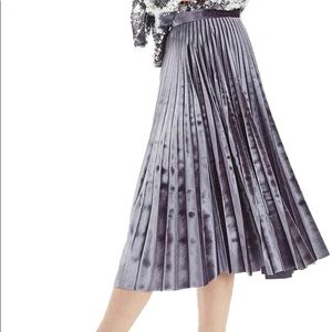 Topshop Velvet Pleated Skirt UK 6 US 0
